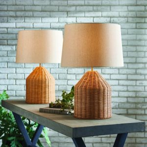 LÀMPARA DECORATIVA DE MESA BASE DE RATTAN TELA BLANCA 200*200 E27 COD.3110